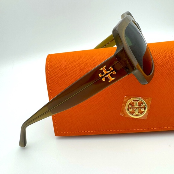 Tory Burch Milky Olive Sunglasses main image 6